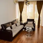 Apartment Heart Of Summerland *