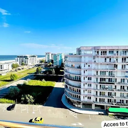 Apartment Heart Of Summerland Mamaia
